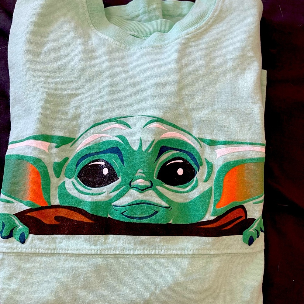 Baby Yoda (Grogu) Spirit Jersey like new